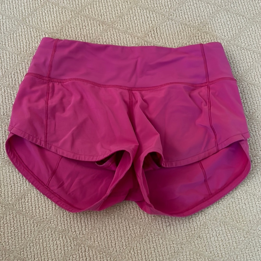 Lululemon Sonic Pink speed ups 2.5